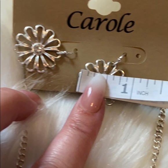 NWT Carole Jewelry - Picture 7 of 8